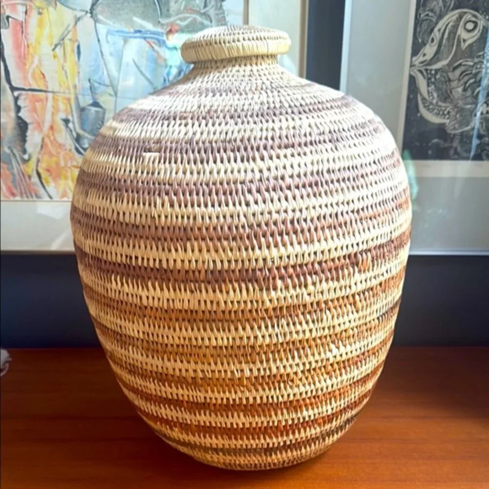 Handcrafted Native American vintage Woven Basket Vase - Picture 2 of 5